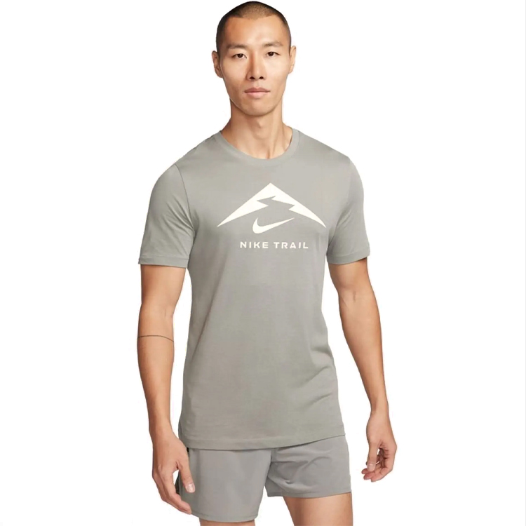 Tricou bărbătesc Nike M NK DF TEE TRAIL LOGO XL Gri photo 2