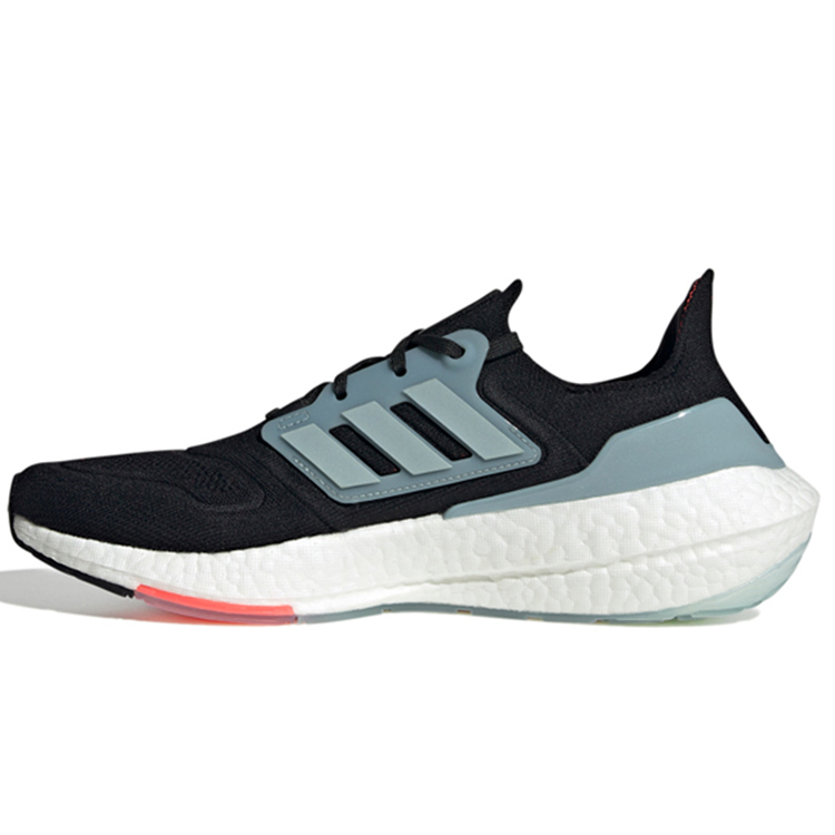 Кроссовки Adidas ULTRABOOST 22 / Мужской / 42 / Черный photo 1 Кроссовки Adidas ULTRABOOST 22 / Мужской / 42 / Черный photo 1