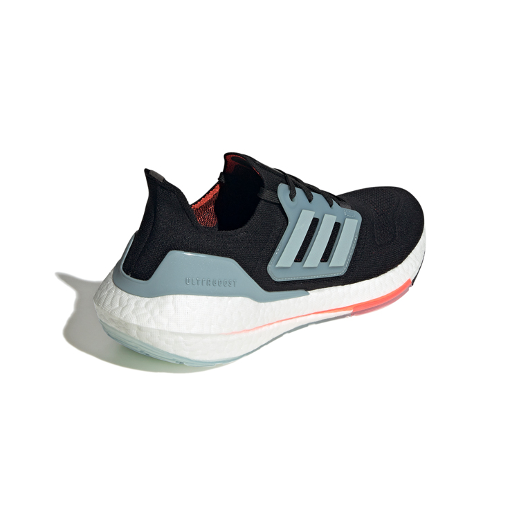 Кроссовки Adidas ULTRABOOST 22 / Мужской / 42 / Черный photo 3