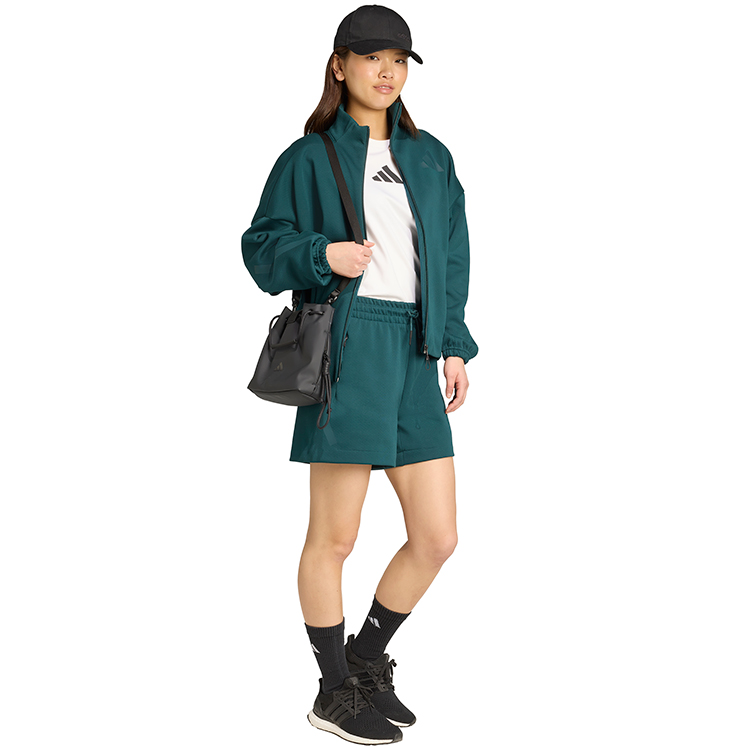 Sorti Adidas W Z.N.E. SHORT XS Verde Femei photo 5