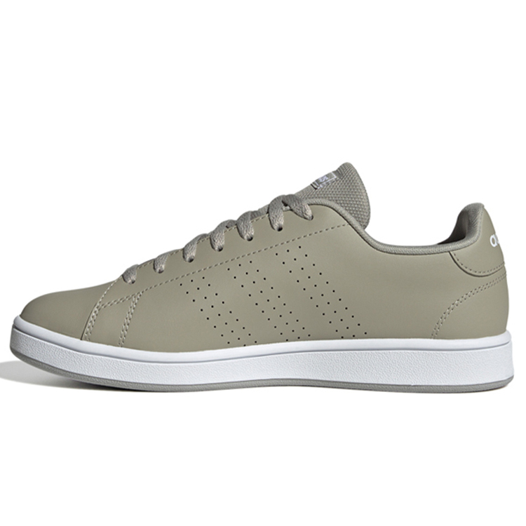 Кроссовки Adidas ADVANTAGE BASE photo Кроссовки Adidas ADVANTAGE BASE photo