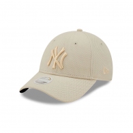 Chipiu New Era WMNS Diamond Era 940 NYY   thumbnav