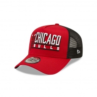 Chipiu New Era Wordmark Graphic Trucker Bulls    thumbnav