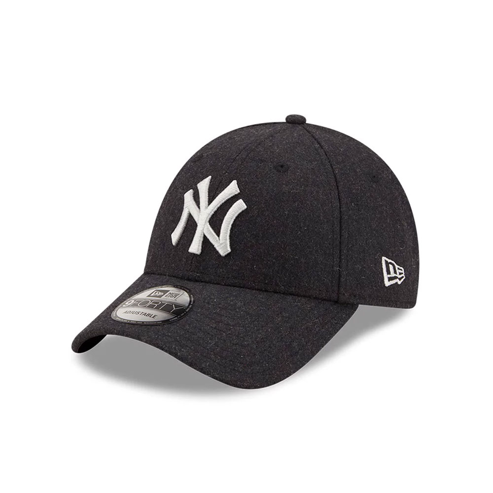 Кепка New Era Winterized 940 NYY photo Кепка New Era Winterized 940 NYY photo