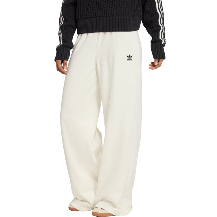 Брюки Adidas ESS WR PANT photo 1 Брюки Adidas ESS WR PANT photo 1
