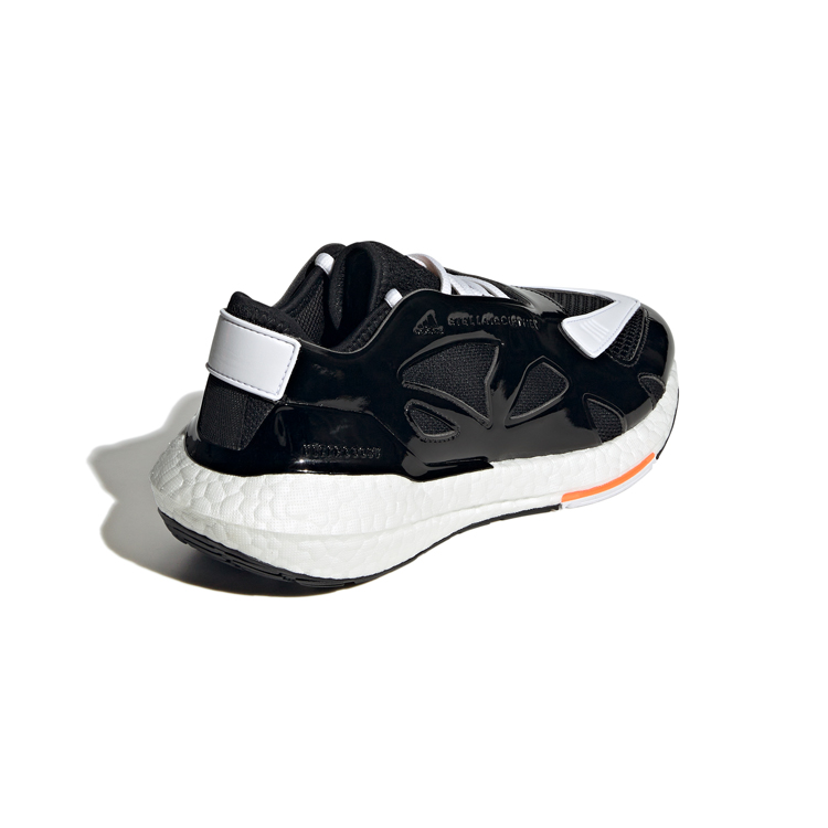 Кроссовки Adidas aSMC ULTRABOOST 22 / Женский / 38 / Черный photo 4