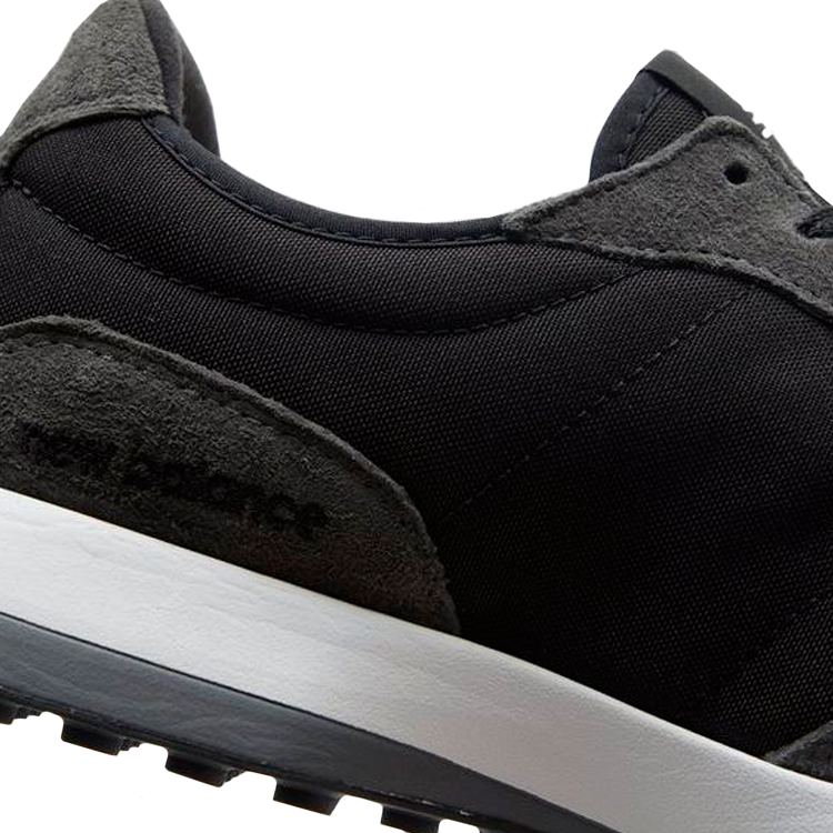 Кроссовки New Balance 327 / Мужской / 42 / Черный/Серый photo 3