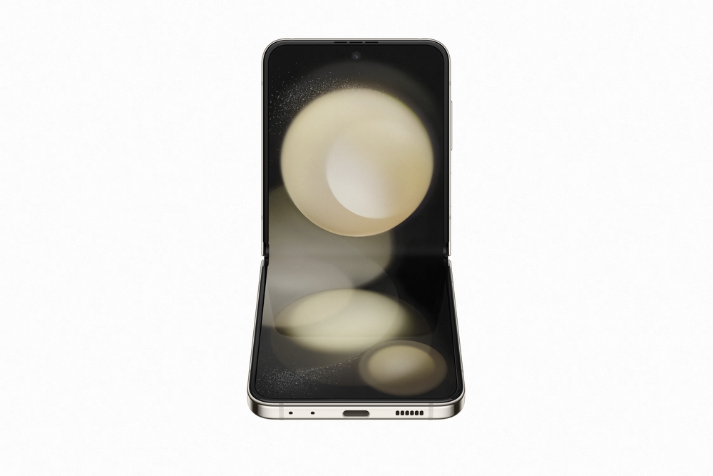 Смартфон Samsung Galaxy Flip5 / 6.7'' / 8 ГБ / 512 ГБ / Бежевый photo 7