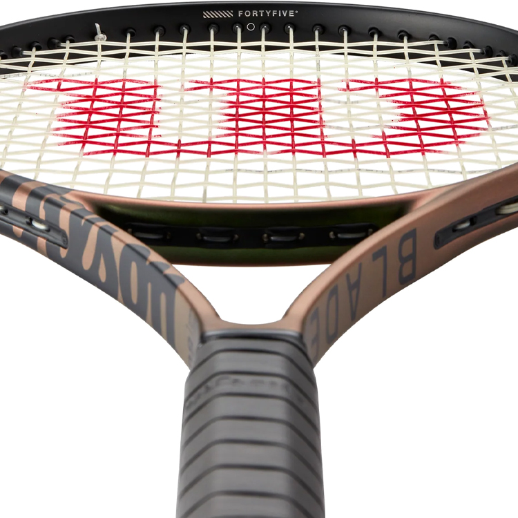 Ракетка для большого тенниса Wilson Blade 98 V8 photo 4