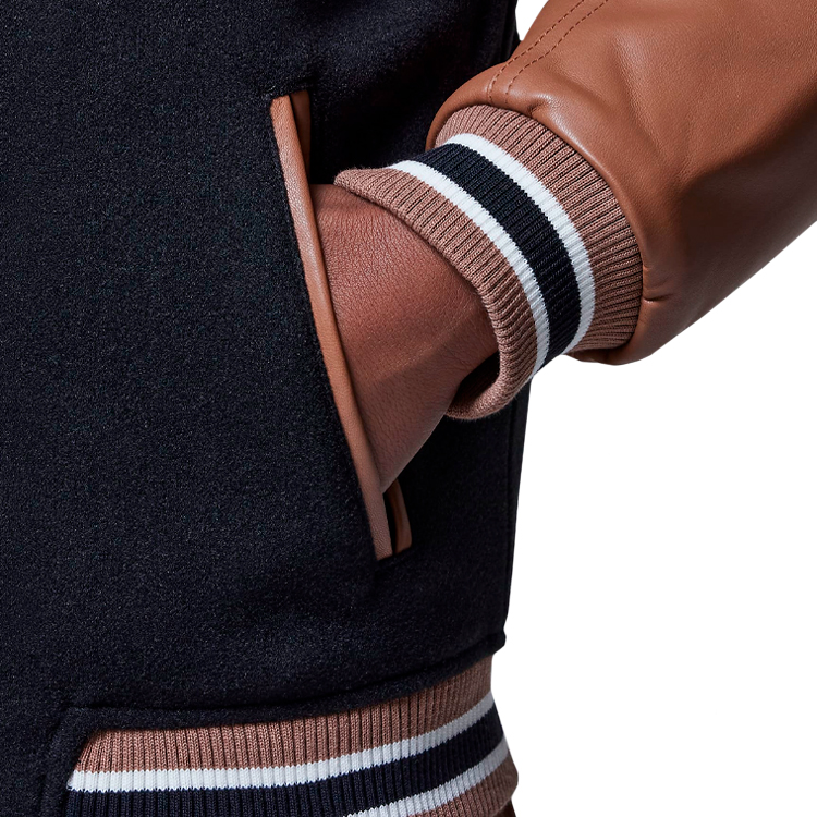 Scurta Nike JORDAN VARSITY / Barbati / XL / Negru-maro photo 4